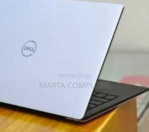 New Laptop Dell XPS 13 8GB Intel Core I5 SSD 512GB