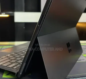 New Microsoft Surface Pro 7 256 GB Silver