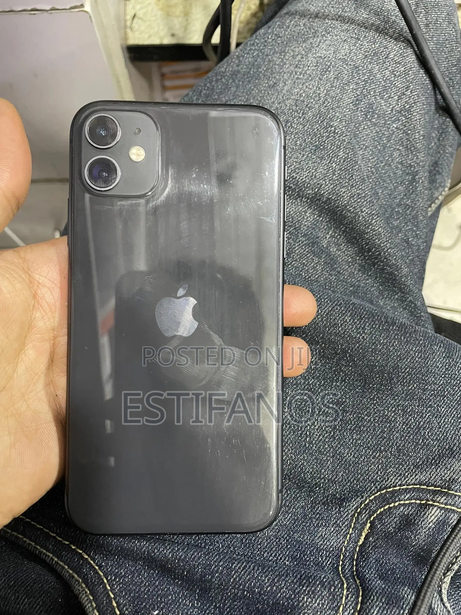 Apple iPhone 11 64 GB Black