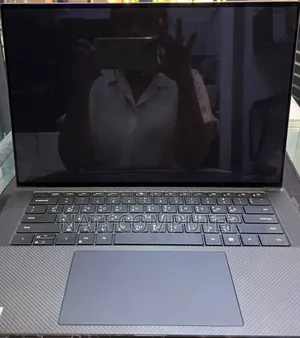 New Laptop Dell 16GB Intel Core I7 SSD 512GB