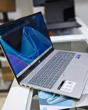New Laptop HP Pavilion 15 16GB Intel Core Ultra 7 SSD 512GB