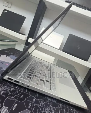 New Laptop HP Pavilion 14 8GB Intel Core I5 SSD 256GB
