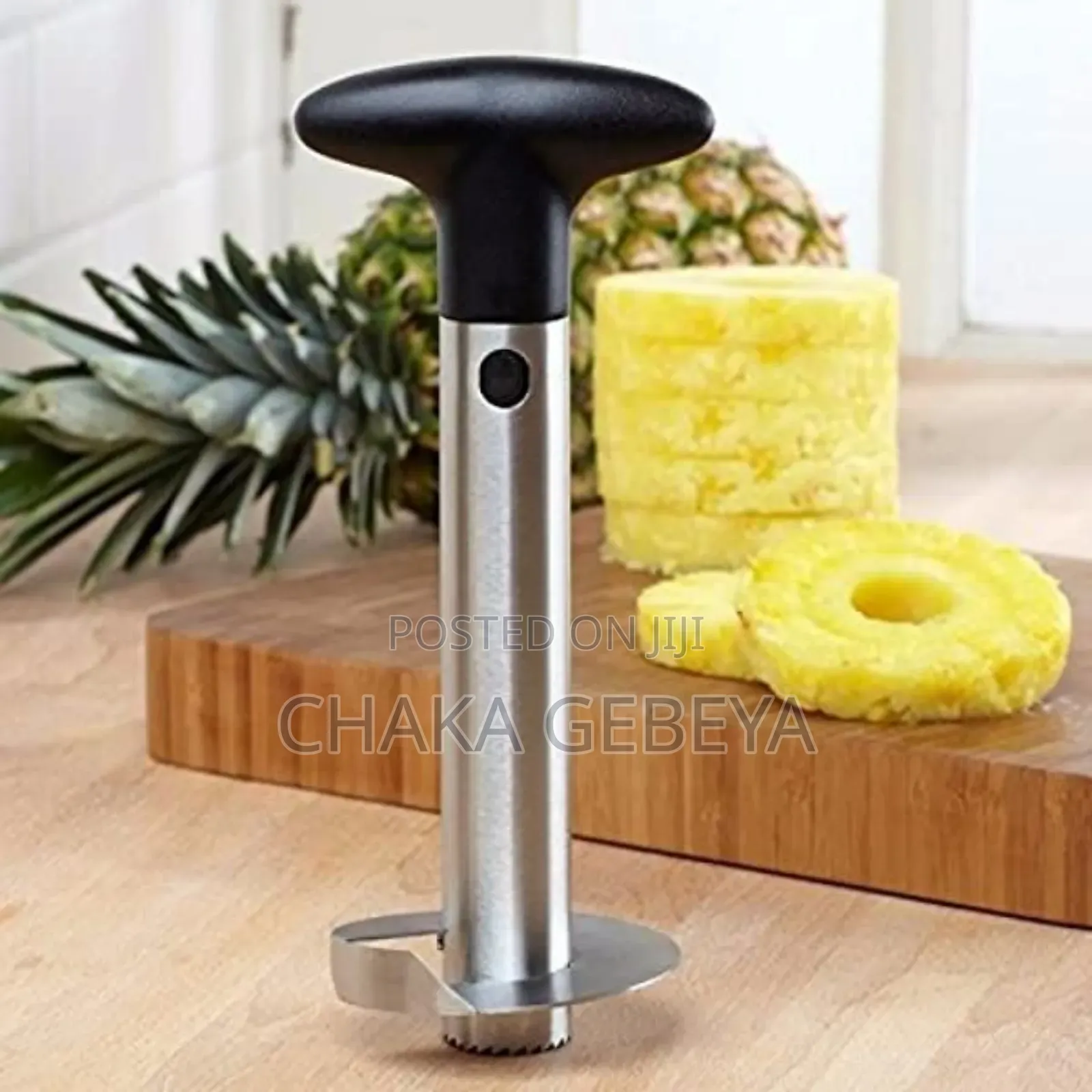 Pineapple Corer Slicer Tool - Cores and Slices Perfect Rings