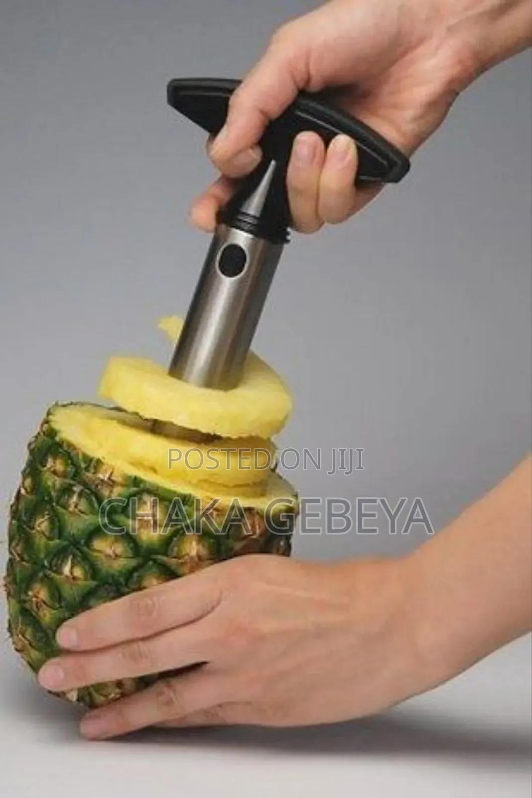 Pineapple Corer Slicer Tool - Cores and Slices Perfect Rings