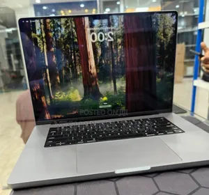 New Laptop Apple MacBook Pro M1 16GB Apple M1 Pro SSD 512GB