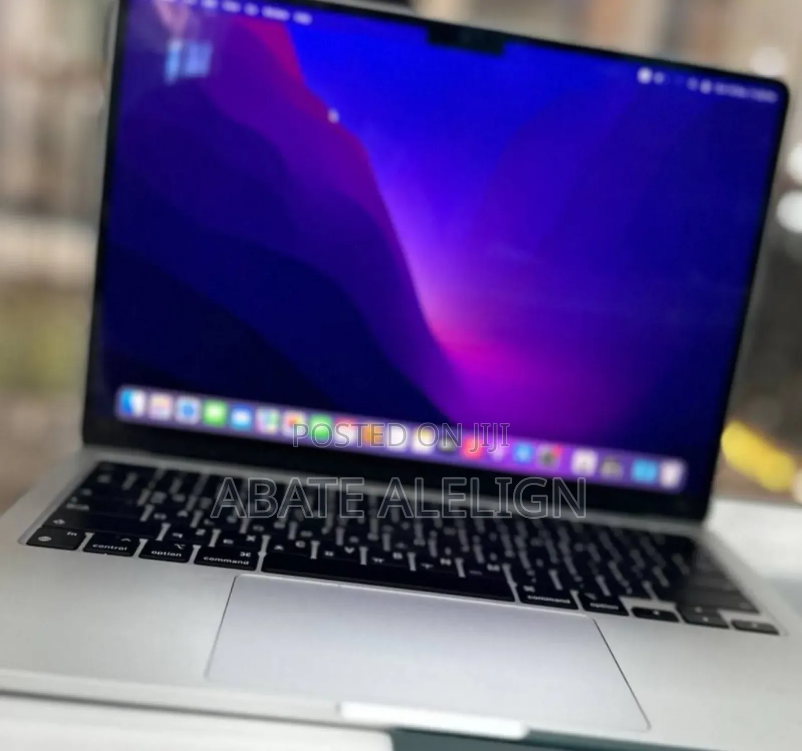 New Laptop Apple MacBook Air 2022 M2 8GB Apple M2 SSD 256GB