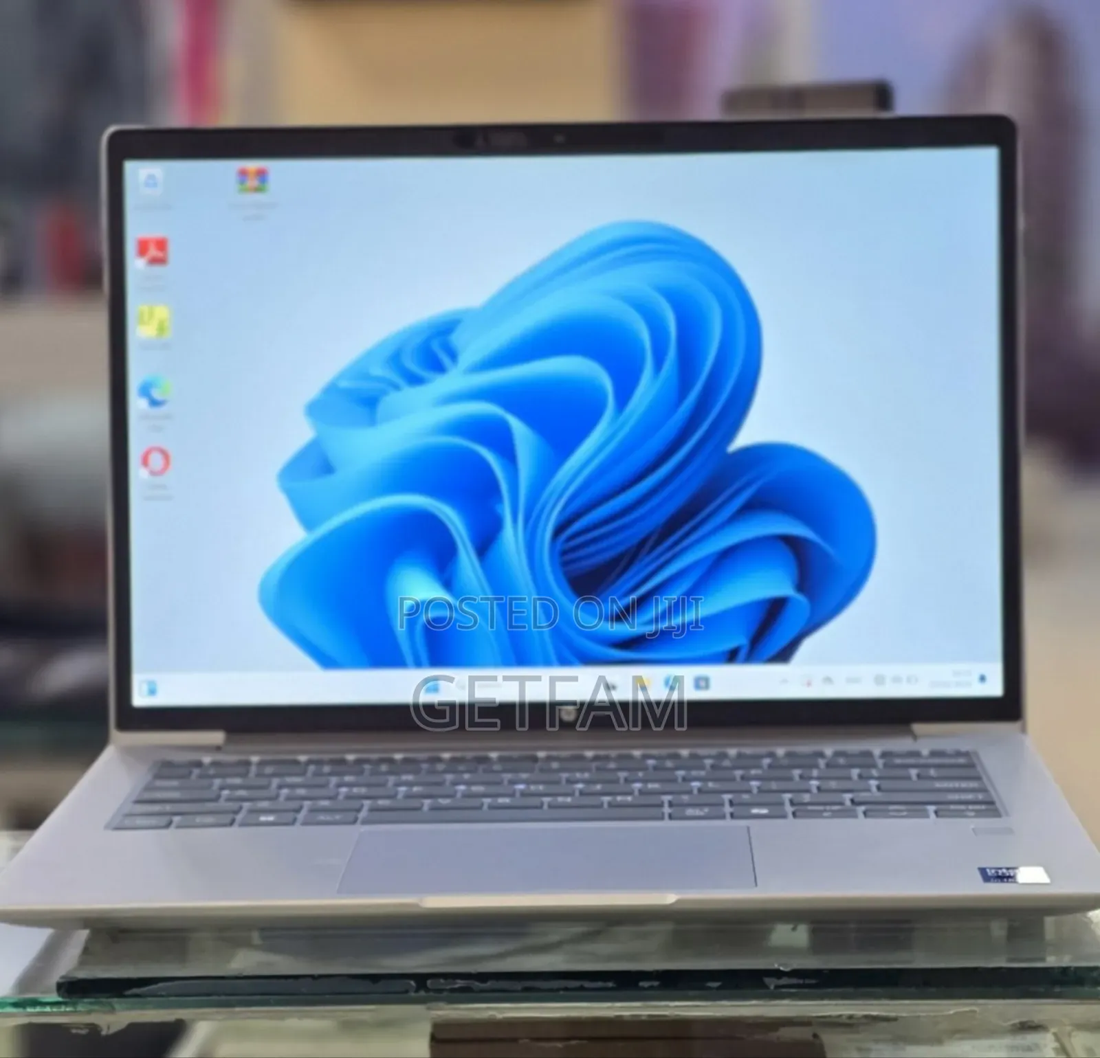 New Laptop HP ProBook 440 G1 16GB Intel Core Ultra 5 SSD 512GB