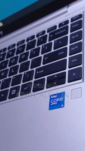 New Laptop HP EliteBook 840 G8 16GB Intel Core I5 SSD 512GB