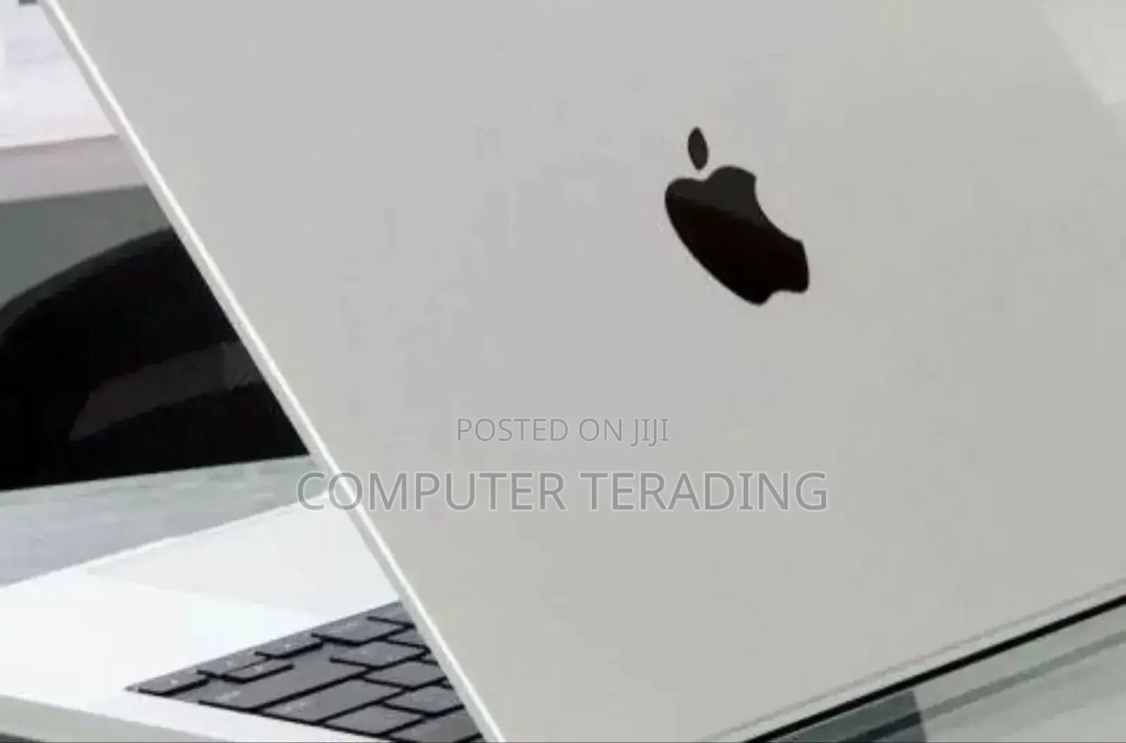 New Laptop Apple MacBook Pro M1 16GB Apple M1 Pro SSD 512GB