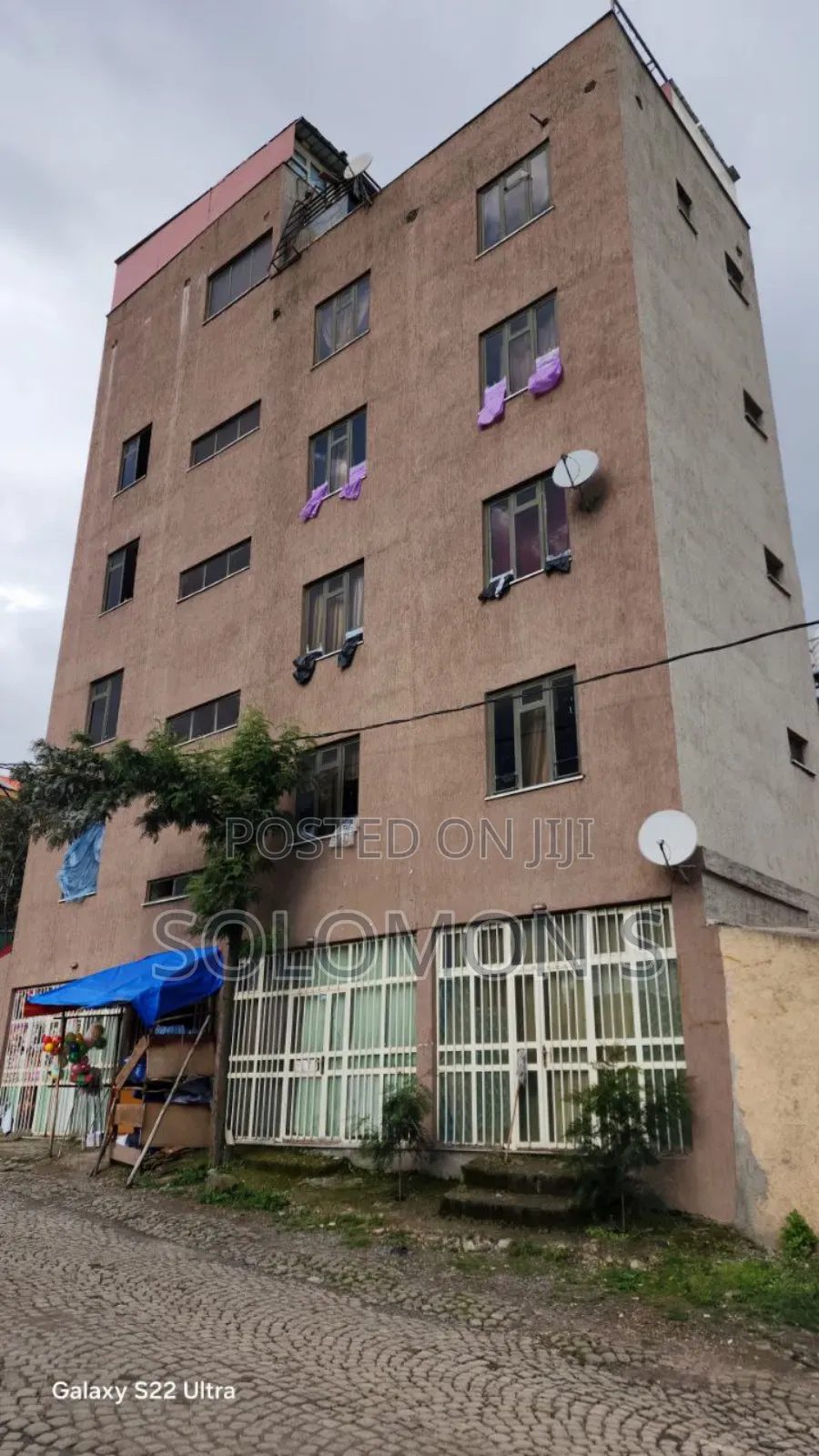 Furnished 10bdrm Block of Flats in Kolfe Keranio for sale