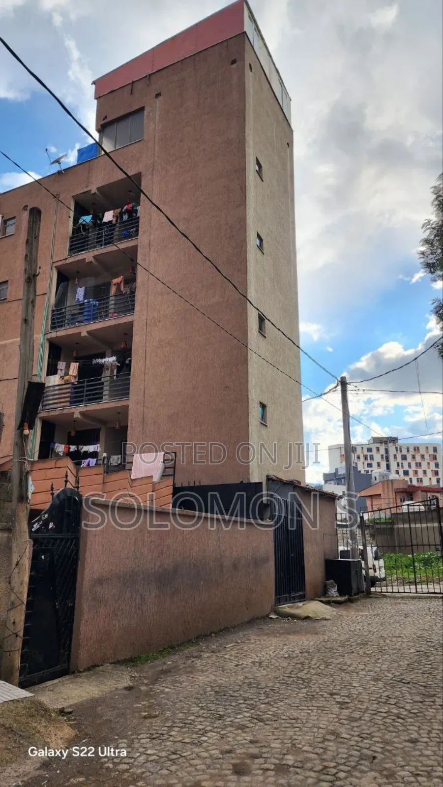 Furnished 10bdrm Block of Flats in Kolfe Keranio for sale