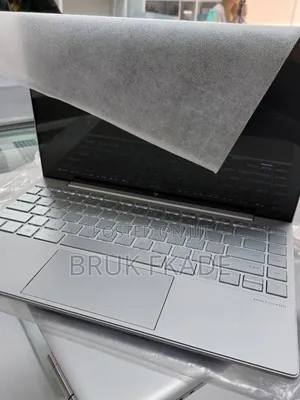 New Laptop HP Envy 13 16GB Intel Core I5 SSD 512GB