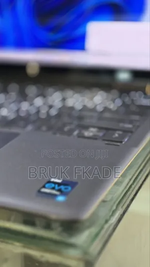 New Laptop HP Spectre X360 16GB Intel Core I7 SSD 512GB