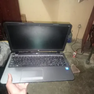 Laptop HP 250 G3 4GB Intel Core i5 HDD 500GB