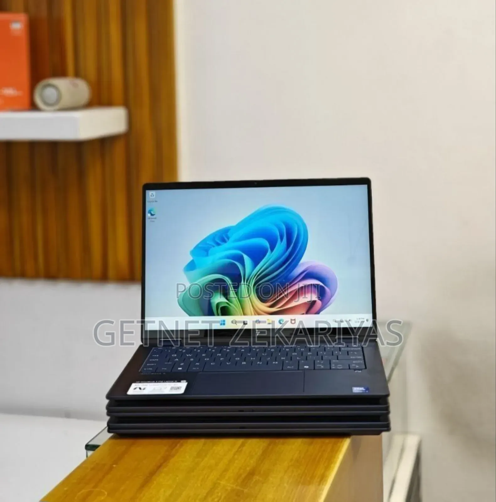 New Laptop HP OmniBook X Flip 14" 16GB Intel Core Ultra 7 SSD 1T