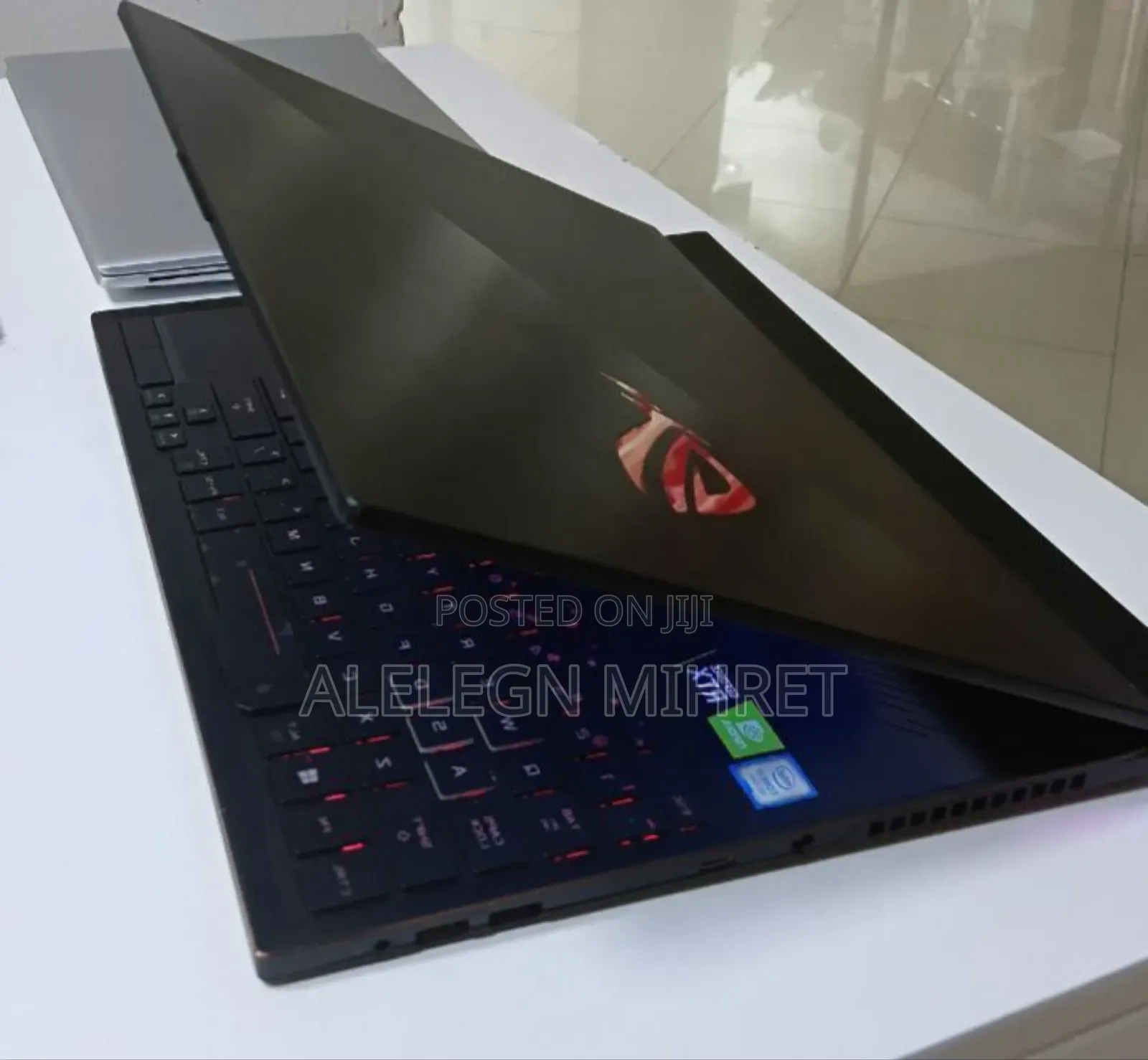 New Laptop Asus ROG Zephyrus G15 24GB Intel Core I7 SSD 2T