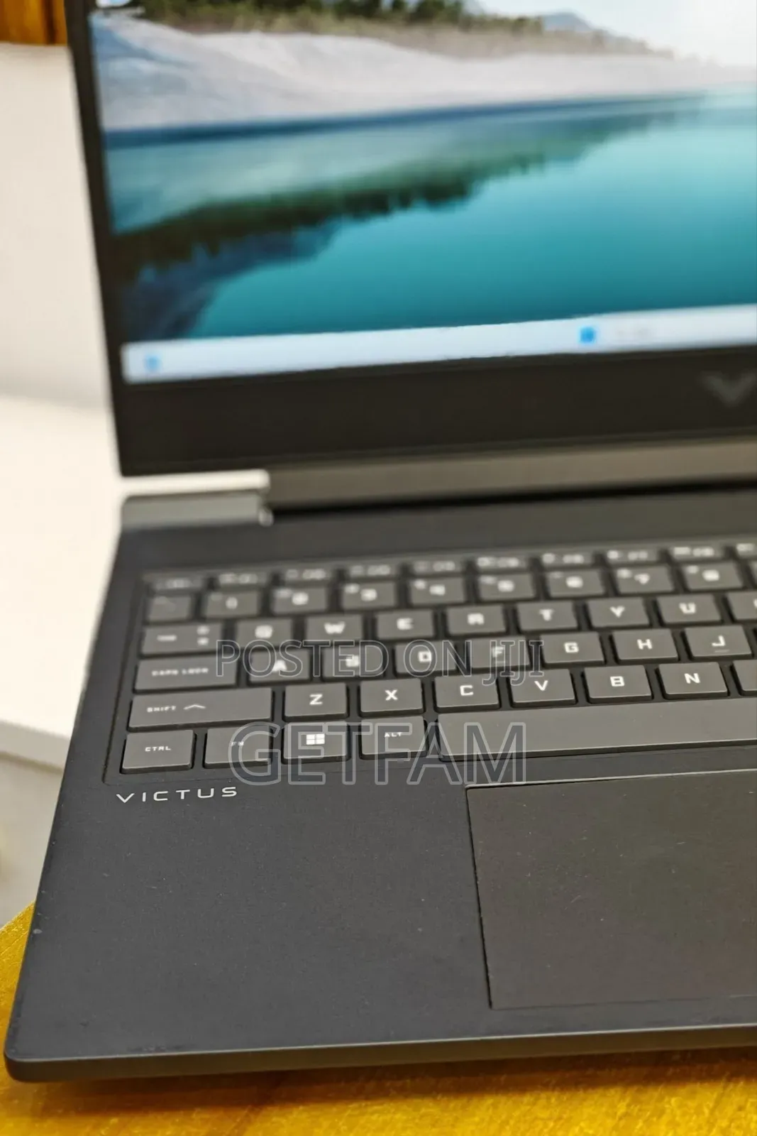 New Laptop HP Victus 15 16GB Nvidia SSD 512GB