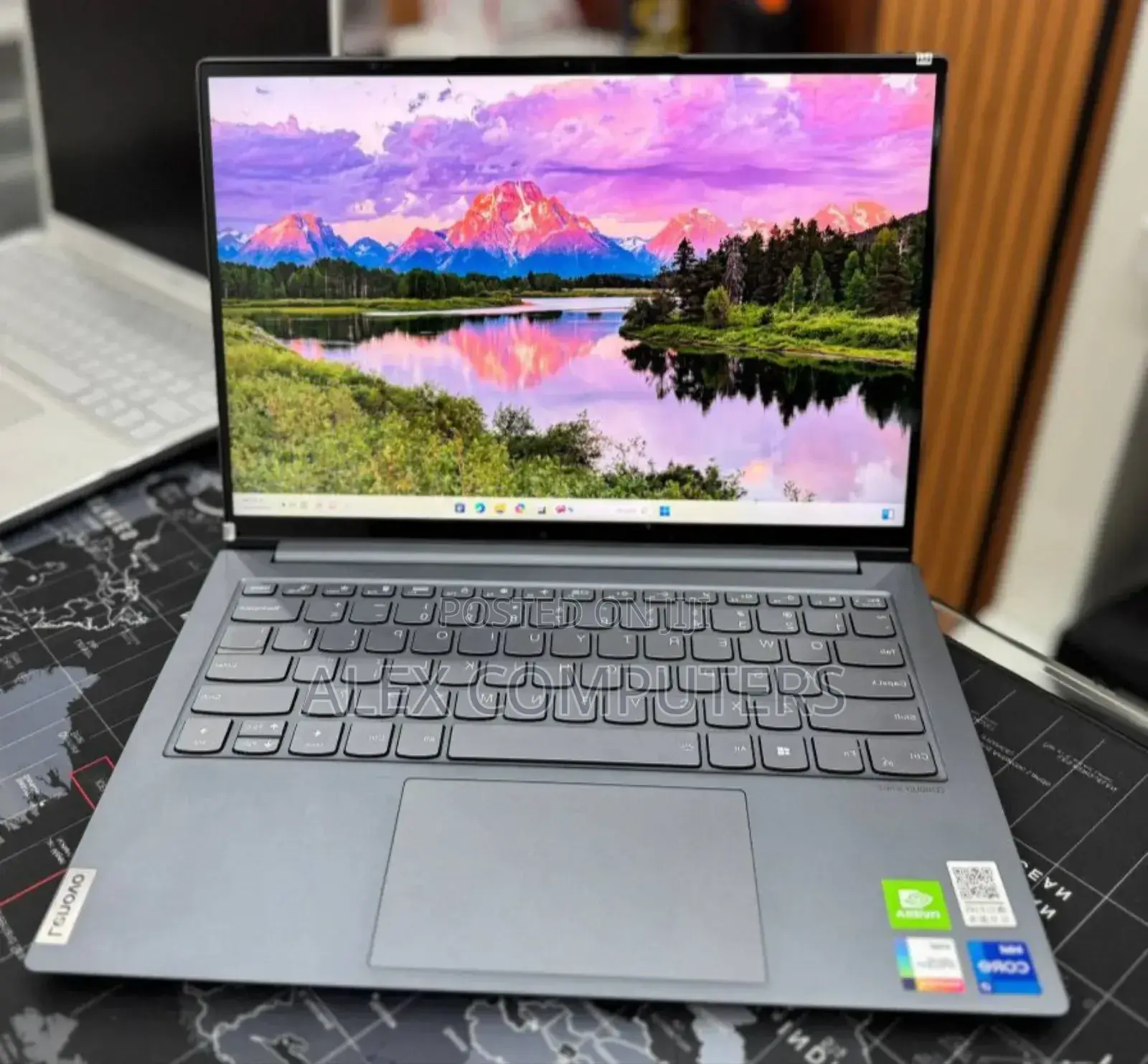 New Laptop Lenovo ThinkPad L13 Yoga 16GB Intel Core I7 SSD 512GB
