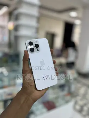 Apple iPhone 15 Pro Max 256 GB