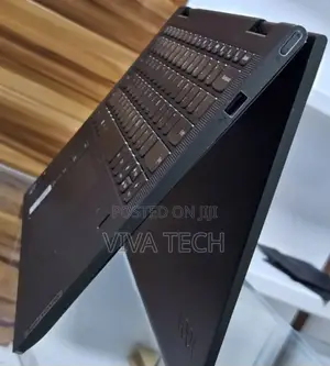 New Laptop Lenovo Yoga 7i 12GB Intel Core I5 SSD 512GB