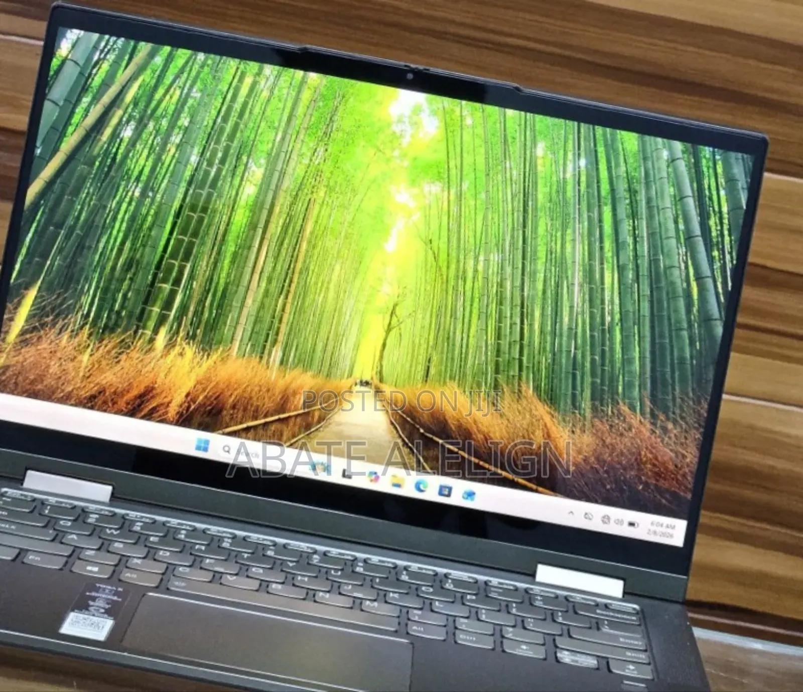 New Laptop Lenovo Yoga 7i 12GB Intel Core I5 SSD 512GB