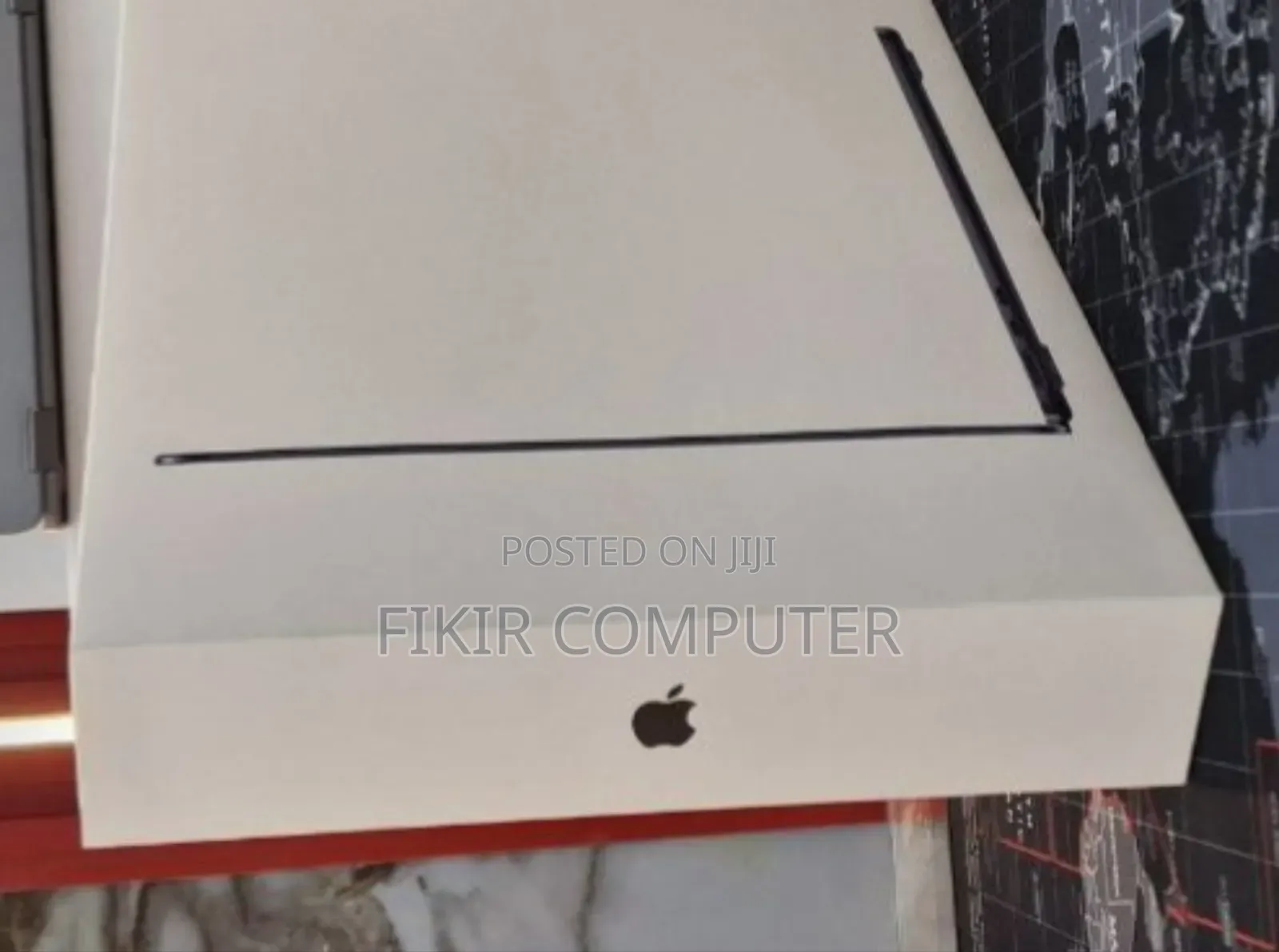 New Laptop Apple MacBook Air 2025 M4 13-Inch 16GB Apple M4 SSD 512GB