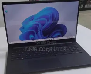 New Laptop Asus VivoBook 15 X505BA 16GB Intel Core I9 SSD 1T