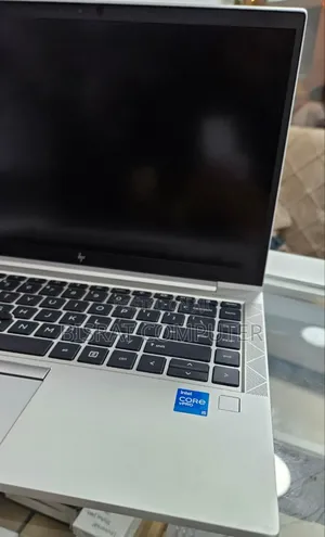 New Laptop HP EliteBook 840 G8 16GB Intel Core I5 SSD 512GB