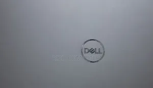 New Laptop Dell Precision 5550 16GB Intel Core I7 SSD 512GB