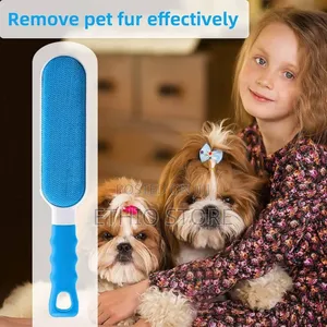 Reusable Pet Fur Remover With Self-Cleaning Base