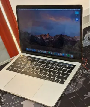 New Laptop Apple MacBook Pro 2016 8GB Intel Core I5 SSD 256GB