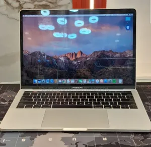 New Laptop Apple MacBook Pro 2016 8GB Intel Core I5 SSD 256GB