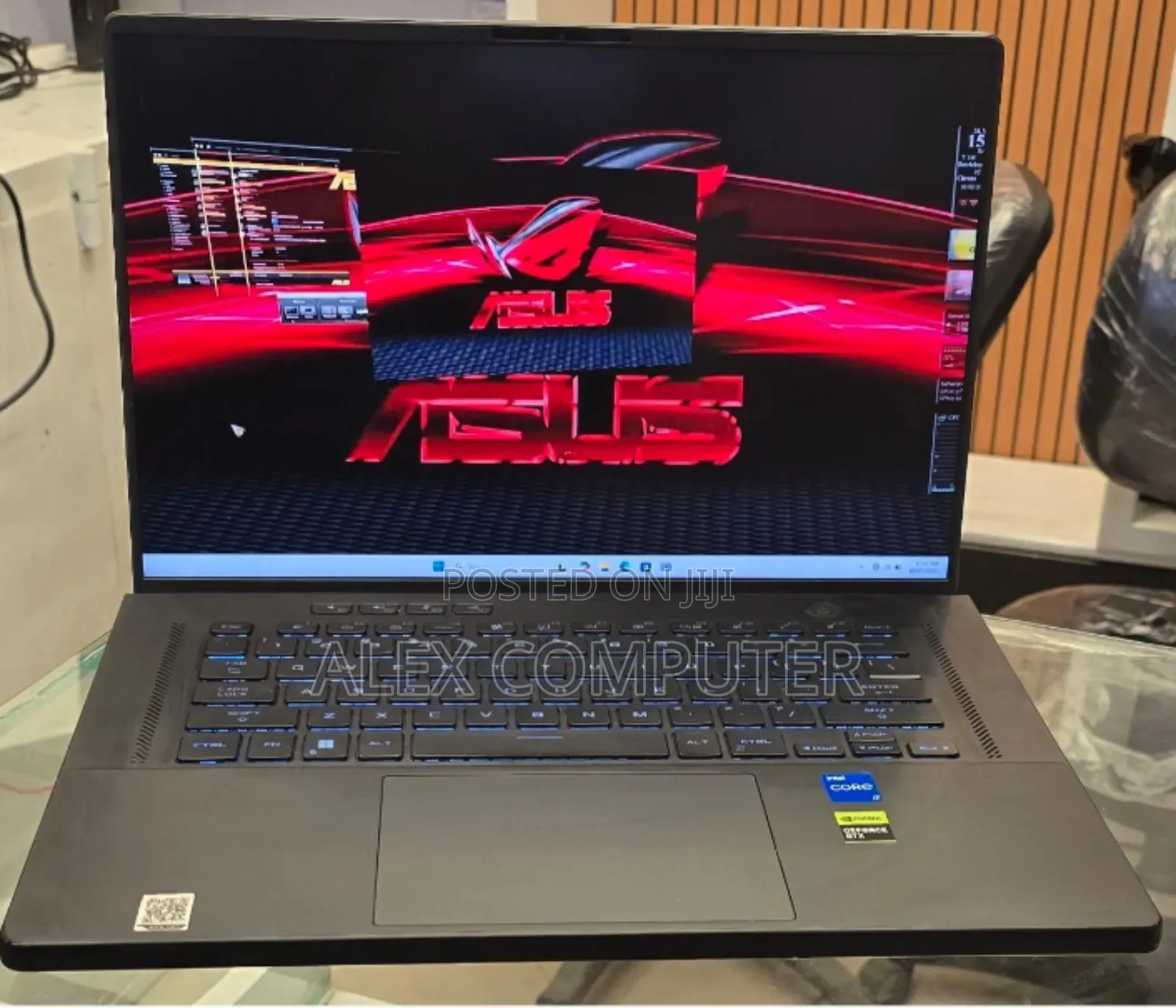 New Laptop Asus ROG Zephyrus G15 16GB Intel Core I7 SSD 512GB