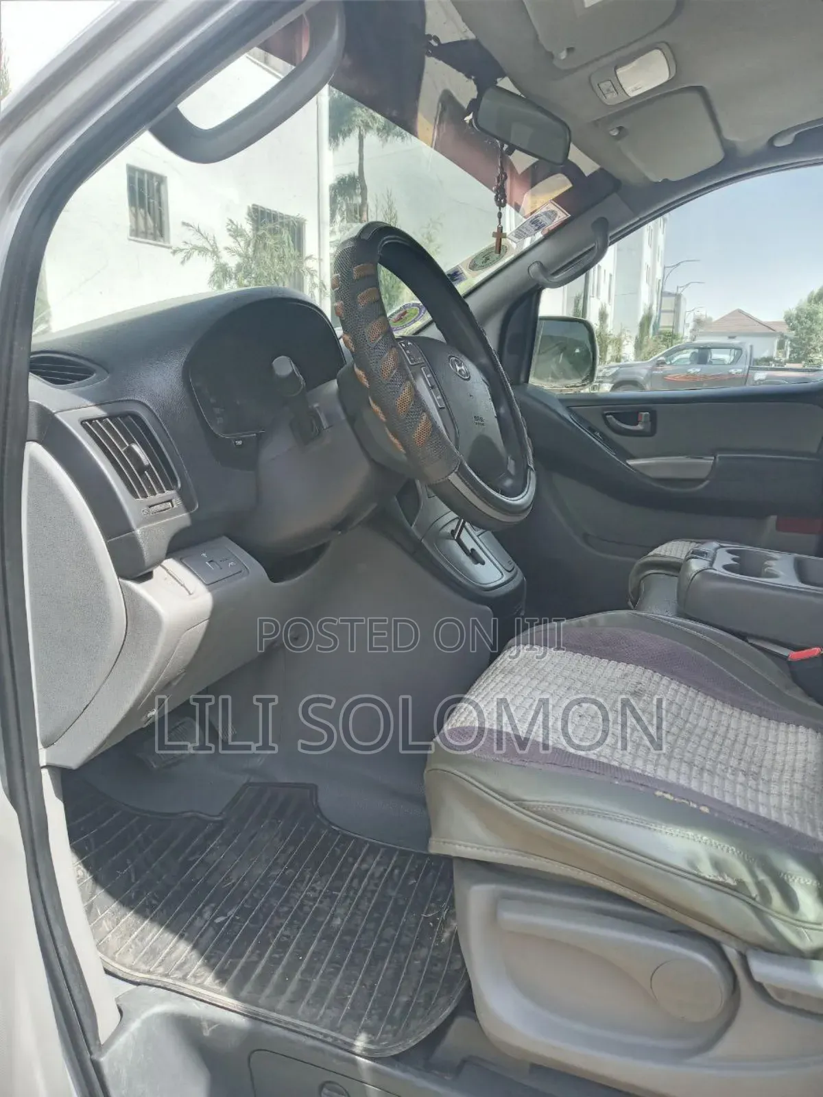 Hyundai Starex 2015 Grey