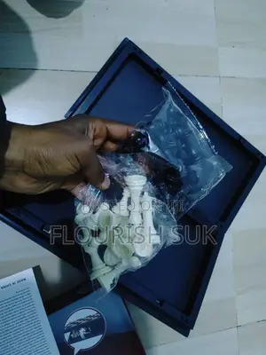 Foldable Chess Board – Complete Set – New