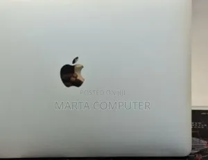 New Laptop Apple MacBook Pro 2016 8GB Intel Core I5 SSD 256GB