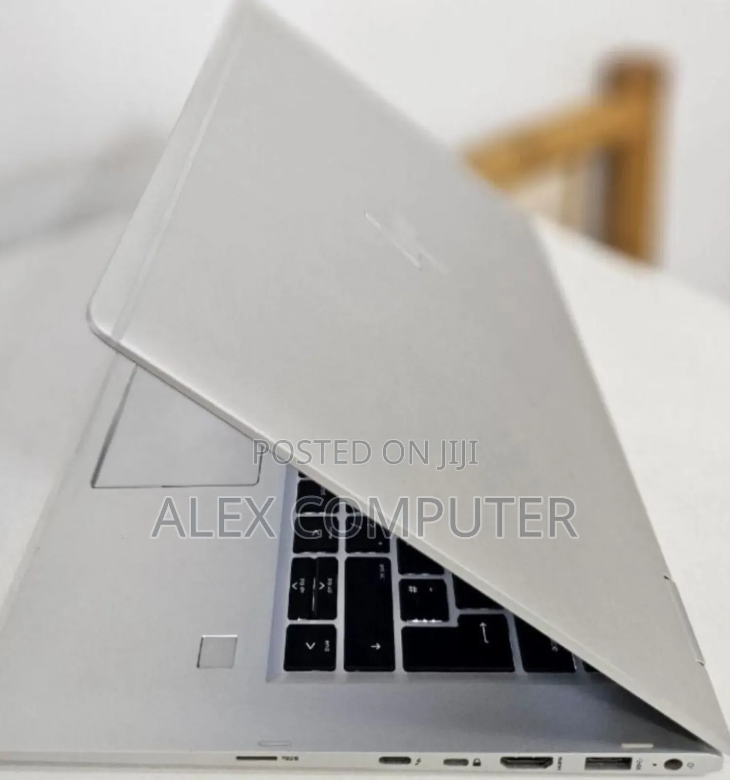 New Laptop HP EliteBook X360 1030 G2 8GB Intel Core I5 SSD 256GB
