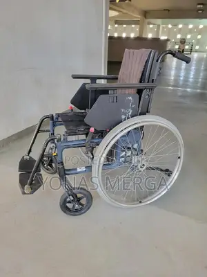 European Wheelchair衩旦mobility Catalyst Folding Wheelchair