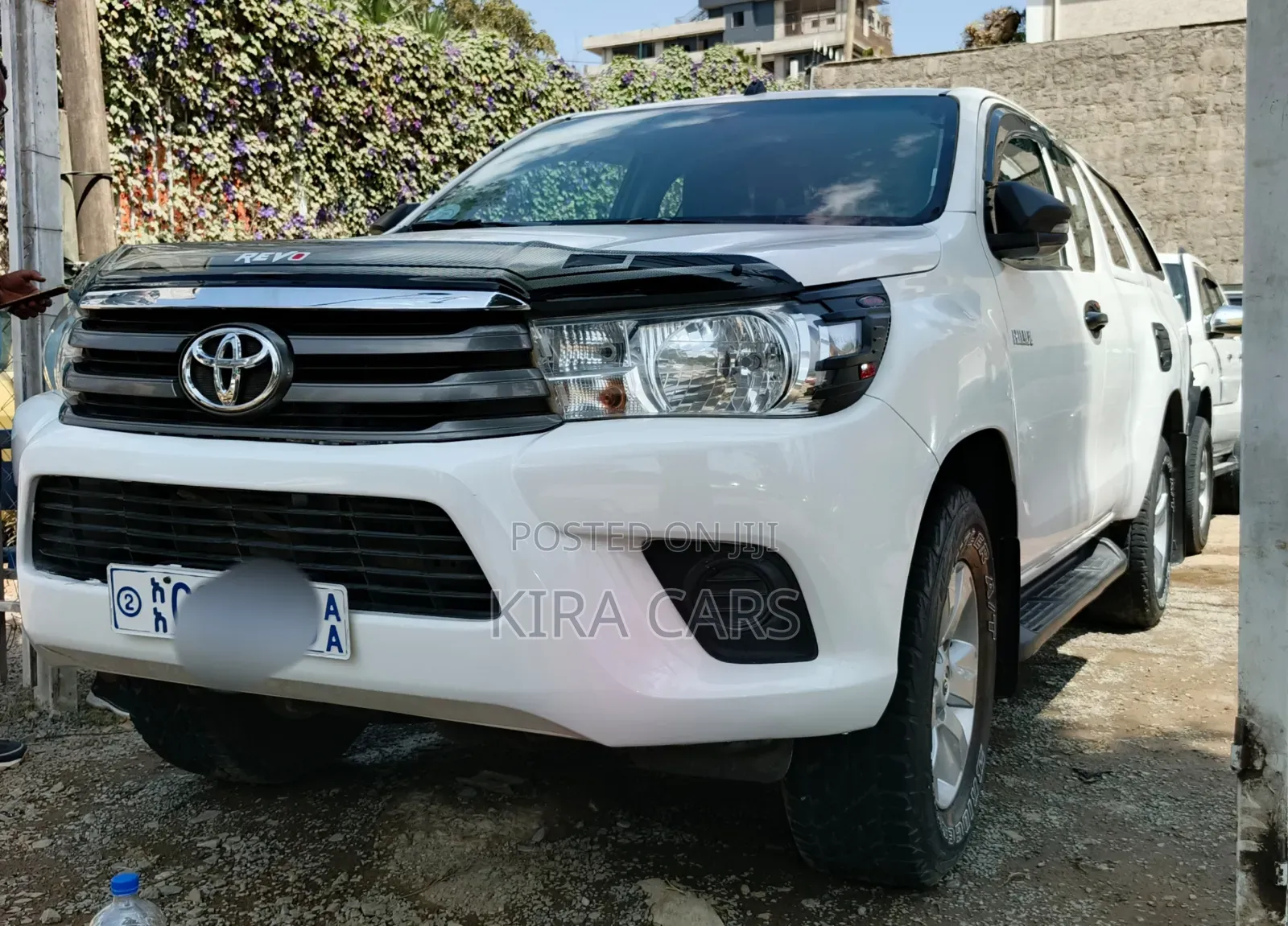 Toyota Hilux 2019 White