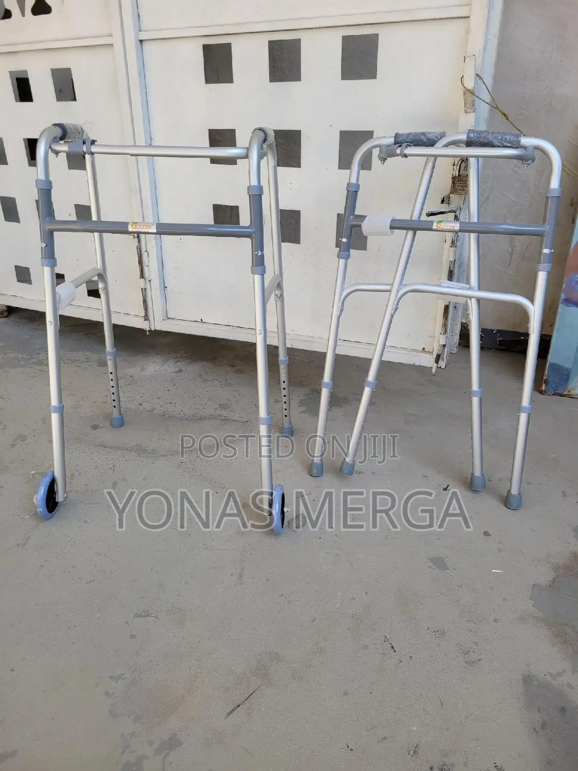 Walker for Patients/Terapy窃臨wheel to Move Person Walker
