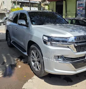 Toyota Land Cruiser 2020 Silver