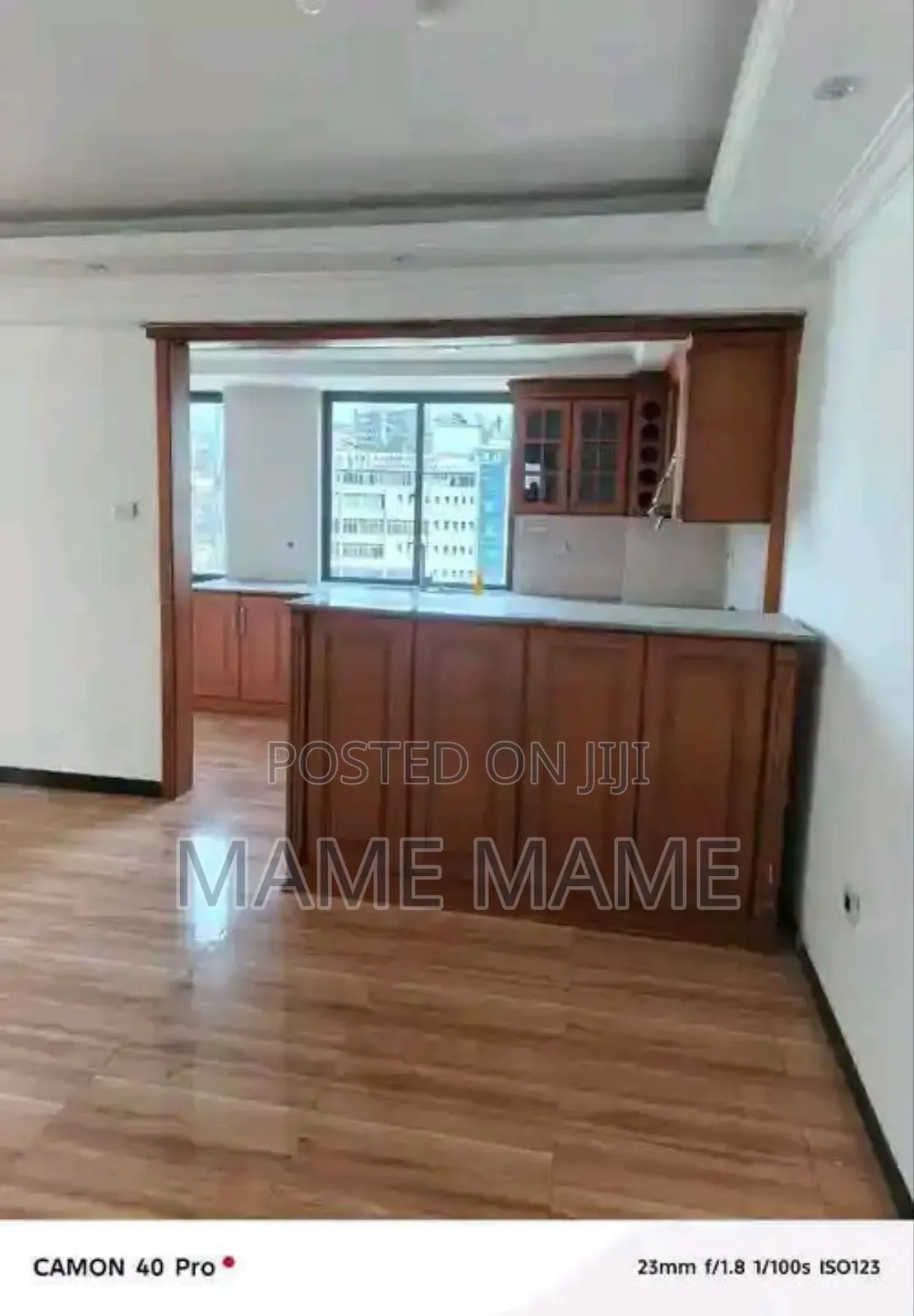 5bdrm House in Addis Abeba, Bole for sale