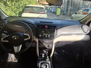 Toyota Rush 2023 White