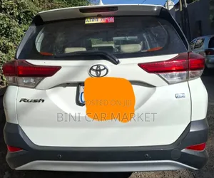 Toyota Rush 2023 White