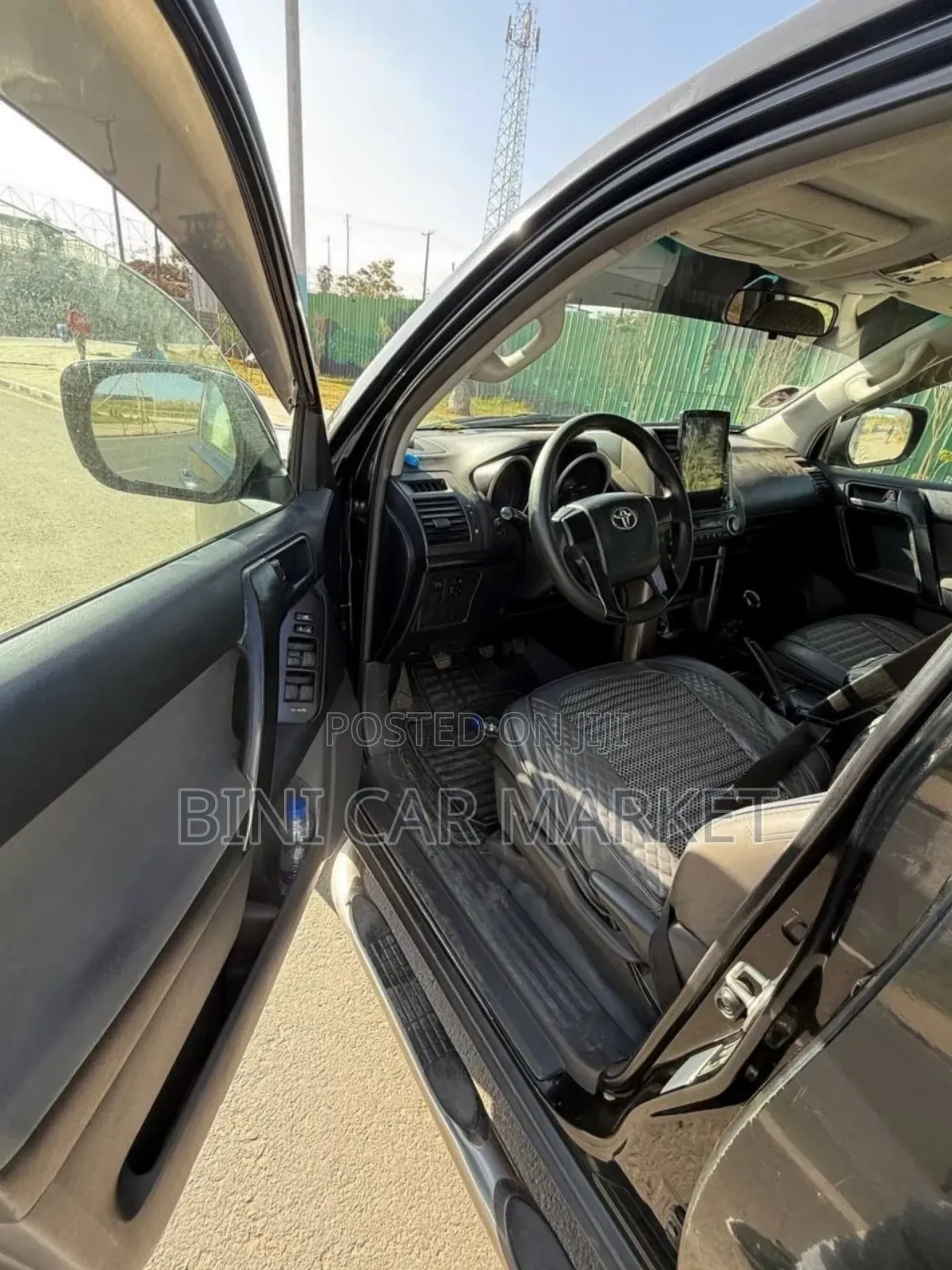 Toyota Land Cruiser Prado 2012 Black