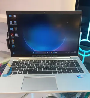 New Laptop HP EliteBook 840 G8 16GB Intel Core I7 SSD 512GB