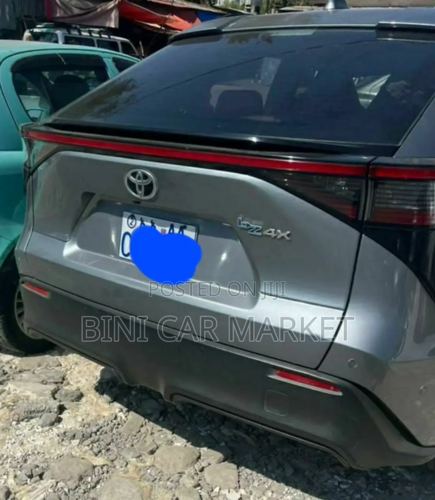 Toyota bZ4X 71.4 kWh FWD 2023 Gray