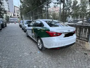 Chery Arrizo 5 2023 White