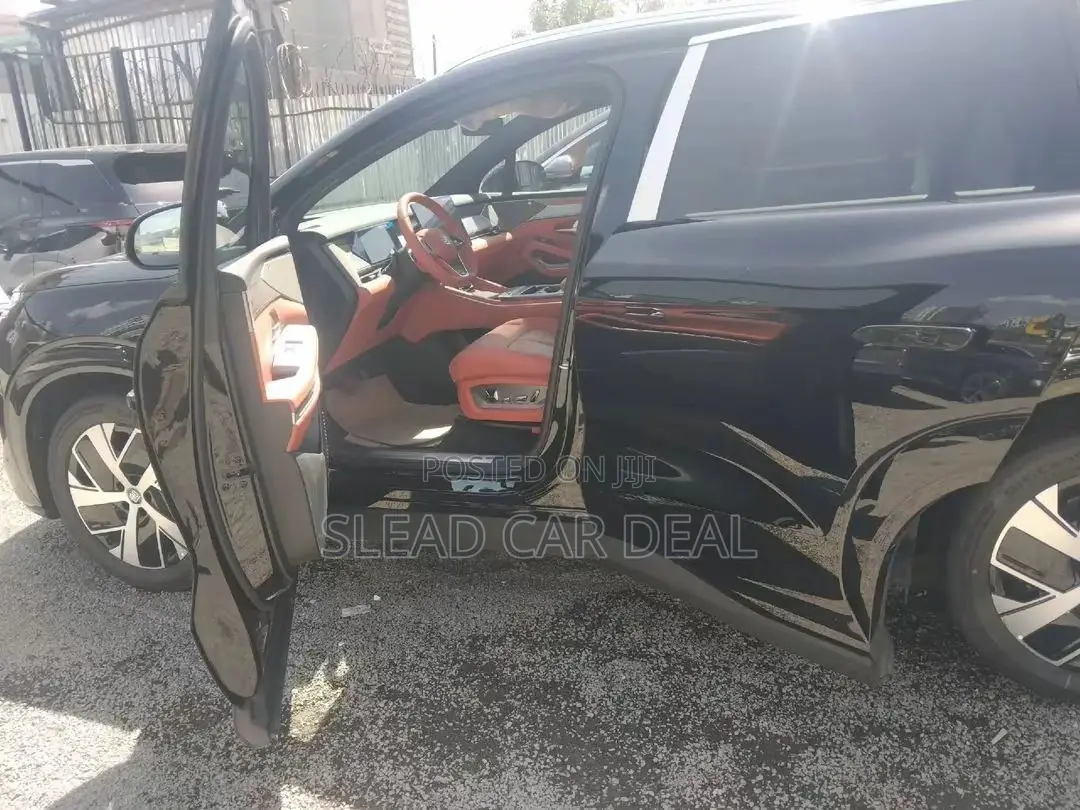 New BYD Tang DM-i 2025 Black