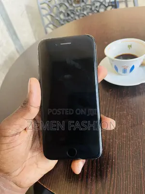 Apple iPhone 7 128 GB Black